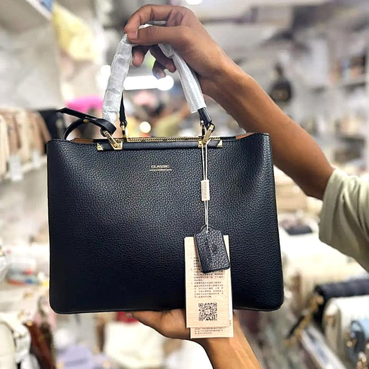Elegant Black Classic Handbag – Minimalist Luxury for Everyday Sophistication