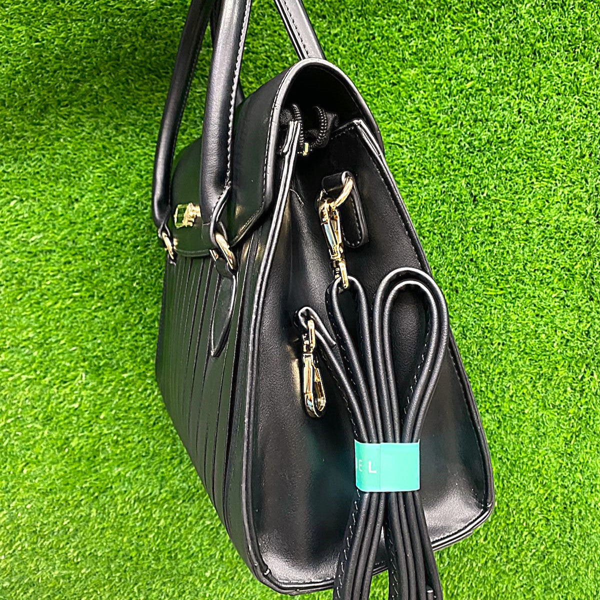 Chrisbella Elegant Black Handbag & Wallet Set – Timeless Sophistication for Every Occasion