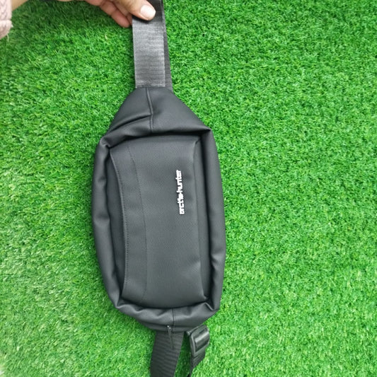 Modern Black Sling Bag in 2025