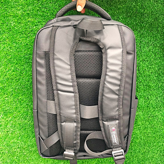 Premium Black Backpack Bag In 2025